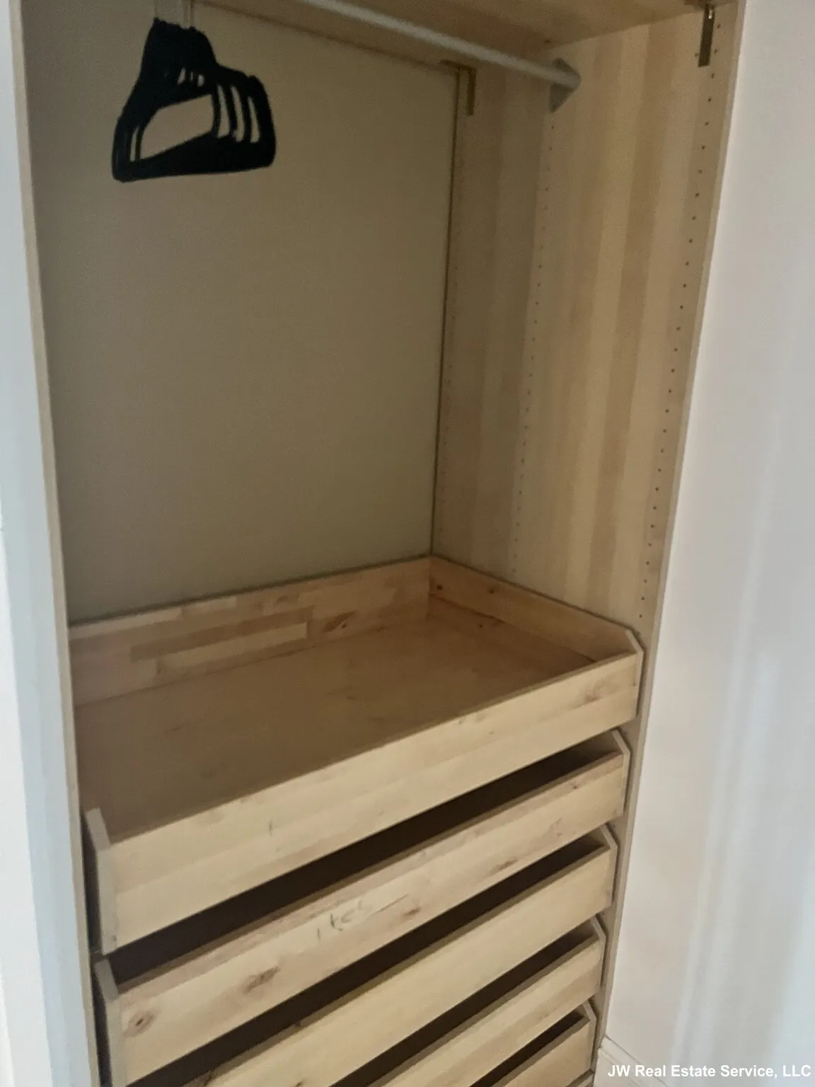 Studio bed, 1 bath apartment for rent at 67 Hancock St Unit 4, Beacon Hill — photo 4 of 7