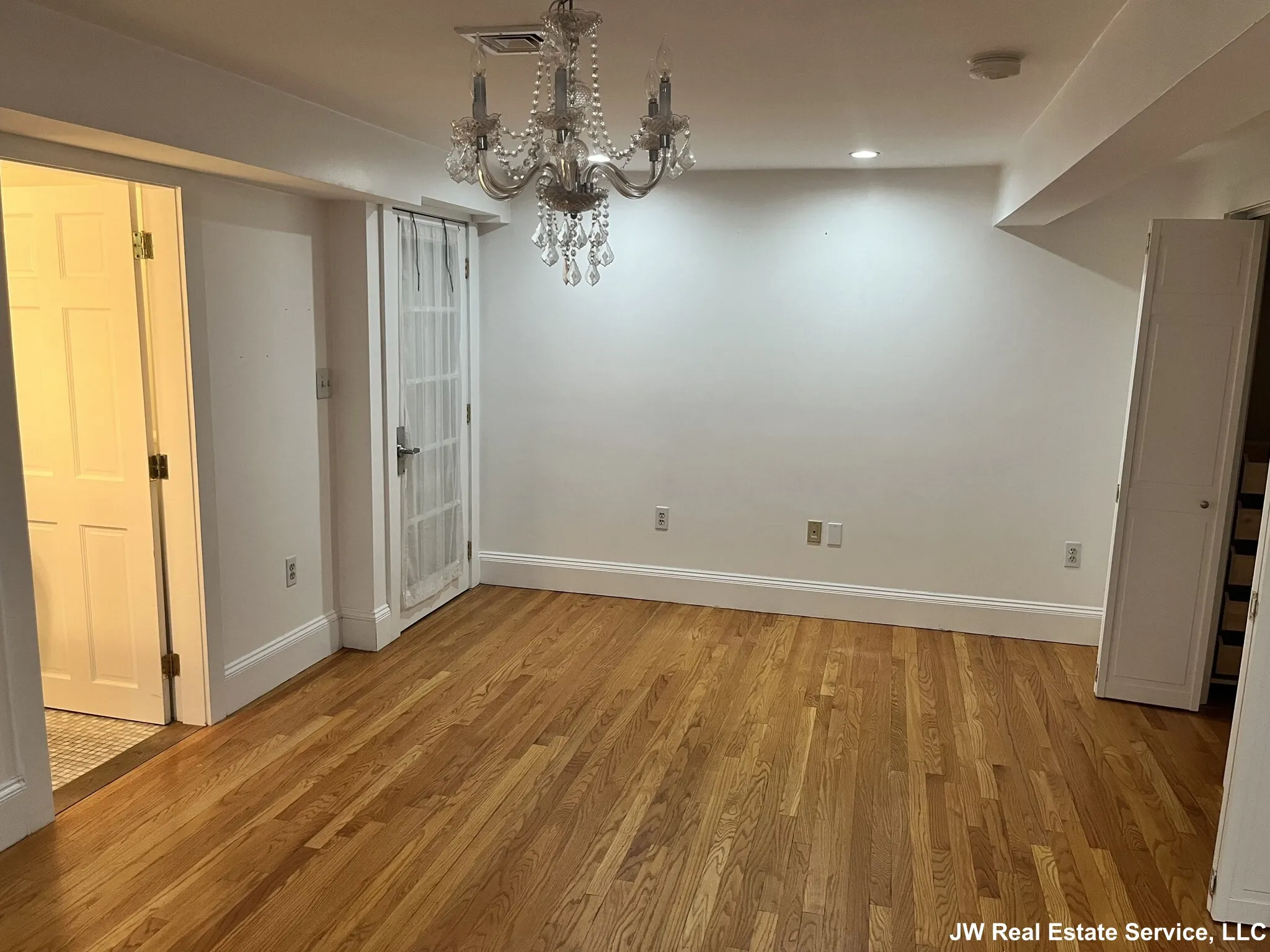 Studio bed, 1 bath apartment for rent at 67 Hancock St Unit 4, Beacon Hill — photo 1 of 7