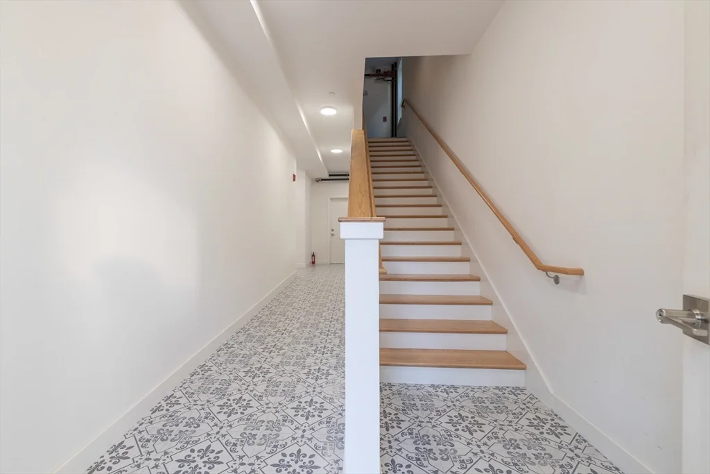 1 bed, 1 bath apartment for rent at 67 Harvest Unit 1, Dorchester — photo 8 of 11