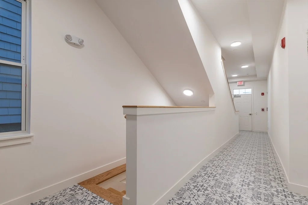 1 bed, 1 bath apartment for rent at 67 Harvest Unit 1, Dorchester — photo 9 of 11