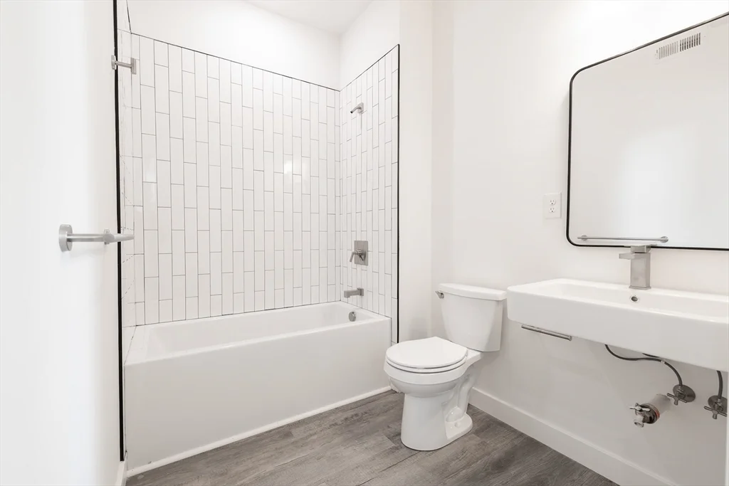 1 bed, 1 bath apartment for rent at 67 Harvest Unit 1, Dorchester — photo 4 of 11