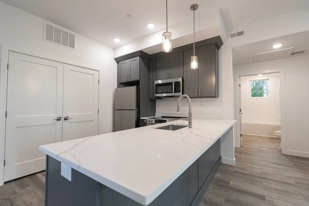 2 bed, 1 bath apartment for rent at 67 Harvest Unit 2, Dorchester — photo 6 of 14