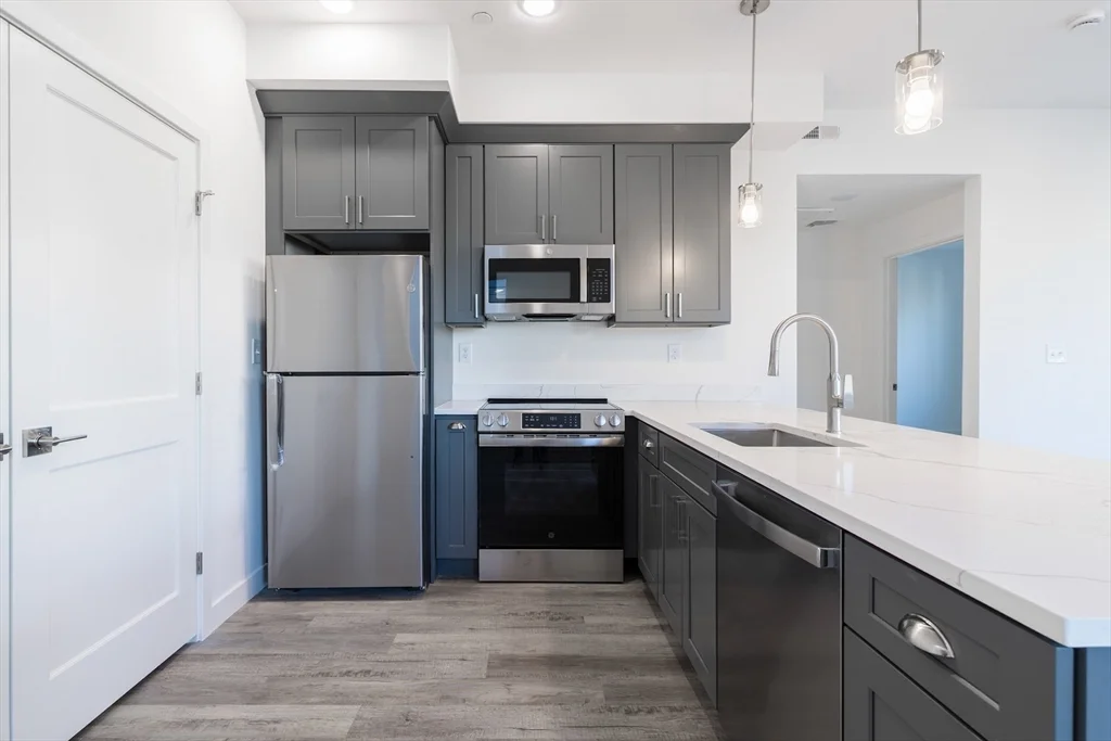 2 bed, 1 bath apartment for rent at 67 Harvest Unit 2, Dorchester — photo 3 of 14