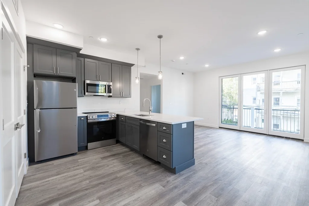2 bed, 1 bath apartment for rent at 67 Harvest Unit 4, Dorchester — photo 2 of 14