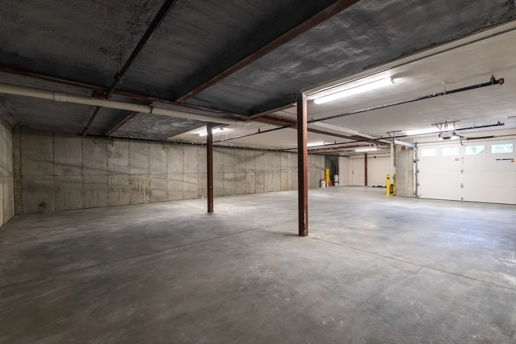 2 bed, 1 bath apartment for rent at 67 Harvest Unit 4, Dorchester — photo 13 of 14
