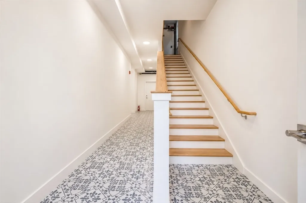 2 bed, 1 bath apartment for rent at 67 Harvest Unit 5, Dorchester — photo 14 of 15