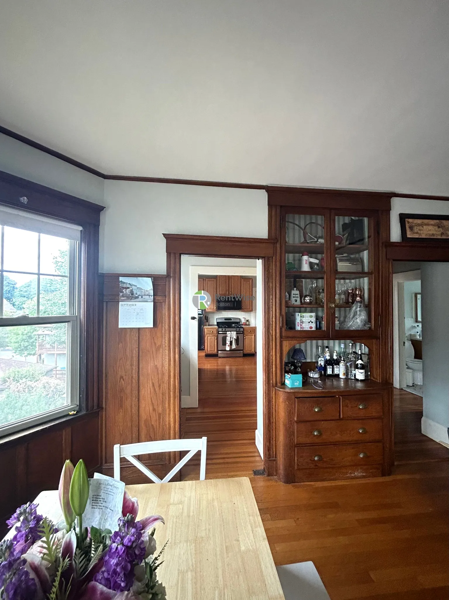 6 bed, 2 bath apartment for rent at 67 Hillsdale Rd Unit 1, Medford — photo 3 of 15