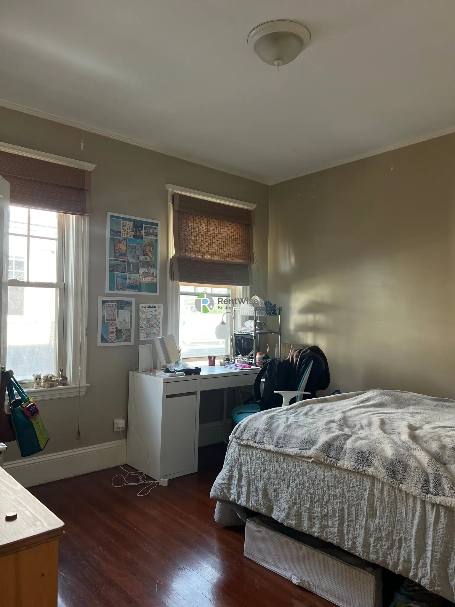 6 bed, 2 bath apartment for rent at 67 Hillsdale Rd Unit 1, Medford — photo 8 of 15