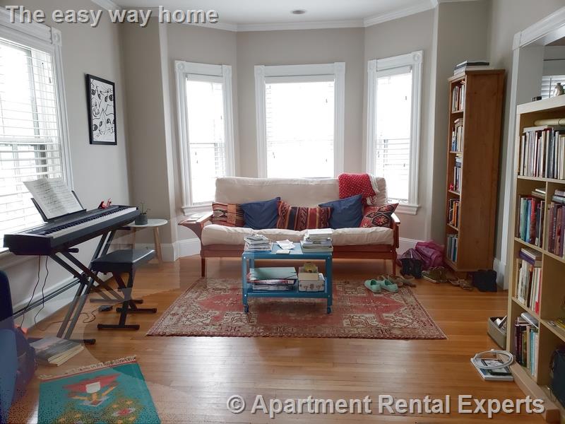 1 bed, 1 bath apartment for rent at 67 Hudson St Unit 1, Spring Hill