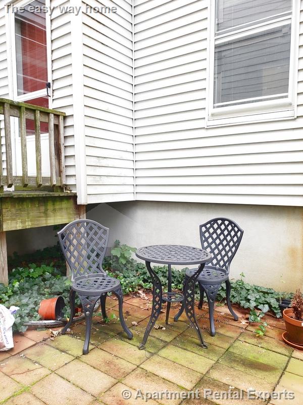 1 bed, 1 bath apartment for rent at 67 Hudson St Unit 1, Spring Hill — photo 17 of 20