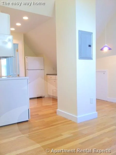1 bed, 1 bath apartment for rent at 67 Hudson St Unit 3, Spring Hill — photo 18 of 22