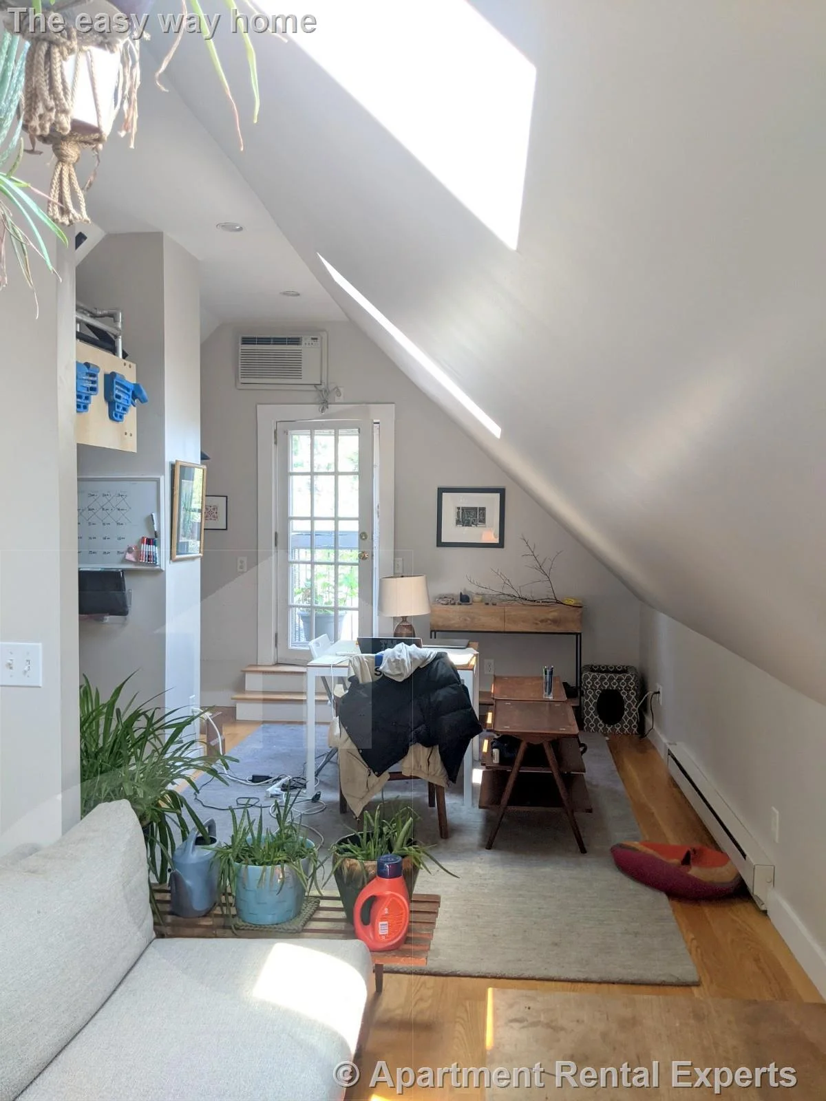 1 bed, 1 bath apartment for rent at 67 Hudson St Unit 3, Spring Hill — photo 5 of 22