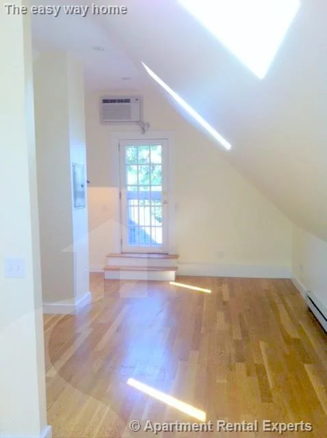 1 bed, 1 bath apartment for rent at 67 Hudson St Unit 3, Spring Hill — photo 16 of 22