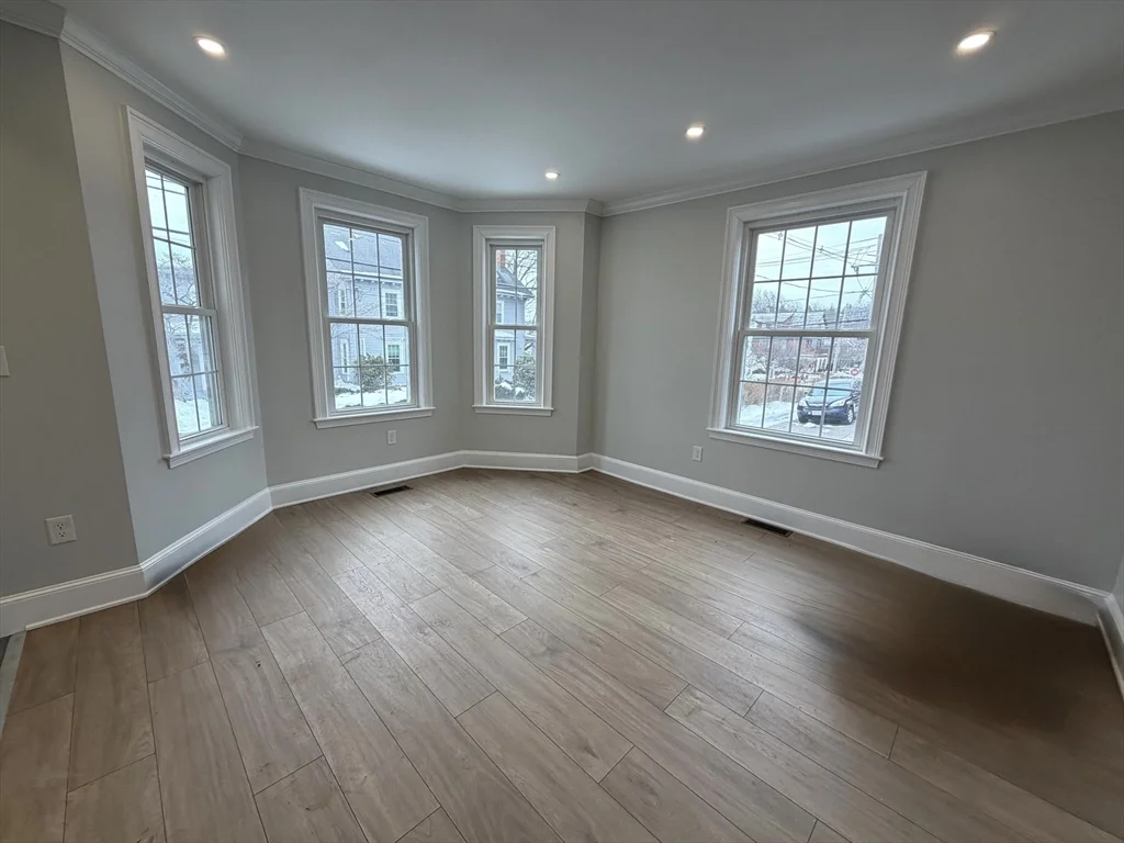 2 bed, 1 bath apartment for rent at 67 Jewett St Unit 1, Newton — photo 9 of 27