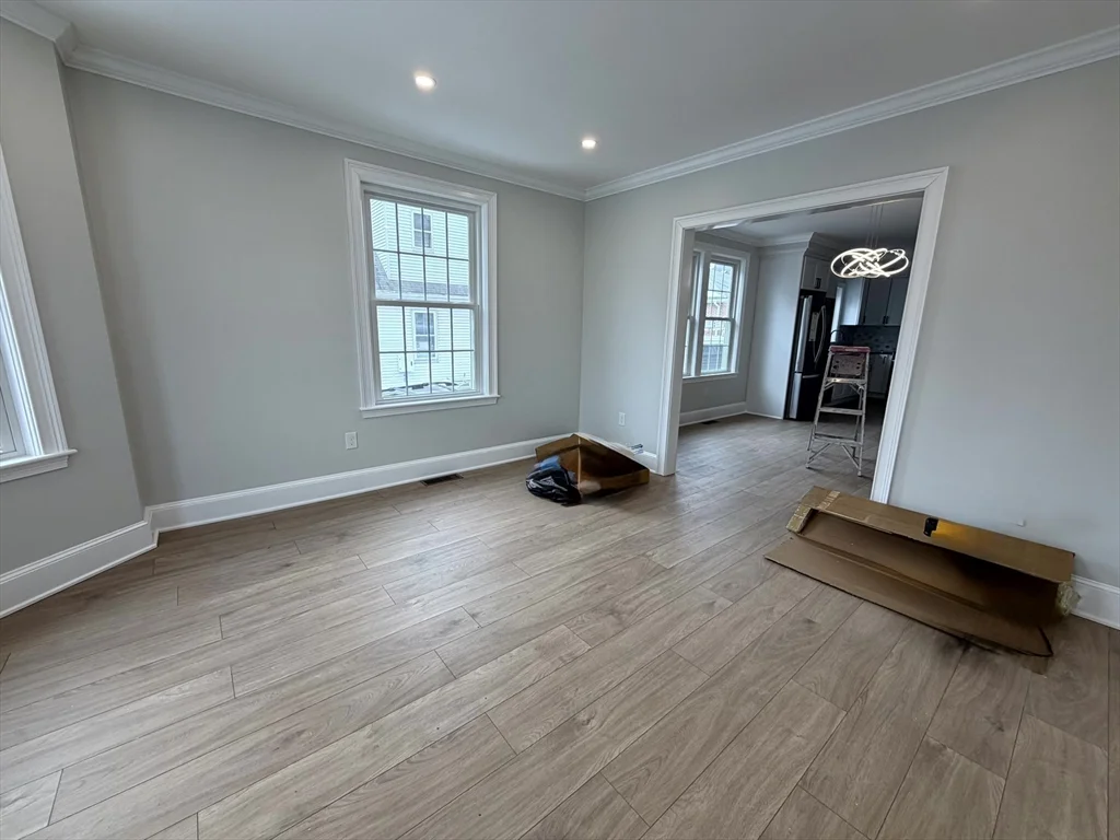 2 bed, 1 bath apartment for rent at 67 Jewett St Unit 1, Newton — photo 14 of 27