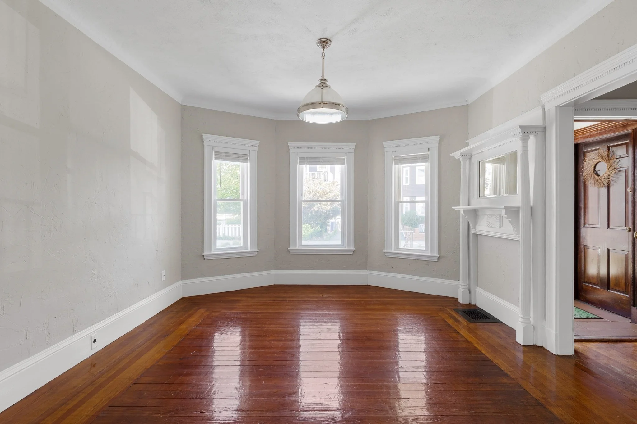 2 bed, 1 bath apartment for rent at 67 Lexington Ave Unit 1, Davis Square — photo 3 of 13