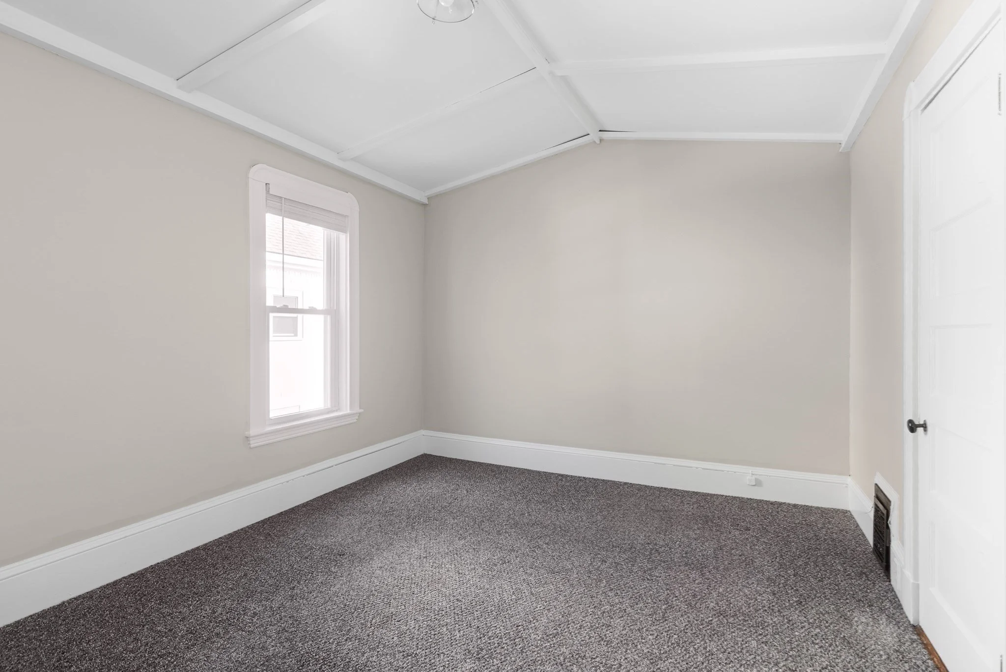 2 bed, 1 bath apartment for rent at 67 Lexington Ave Unit 1, Davis Square — photo 9 of 13