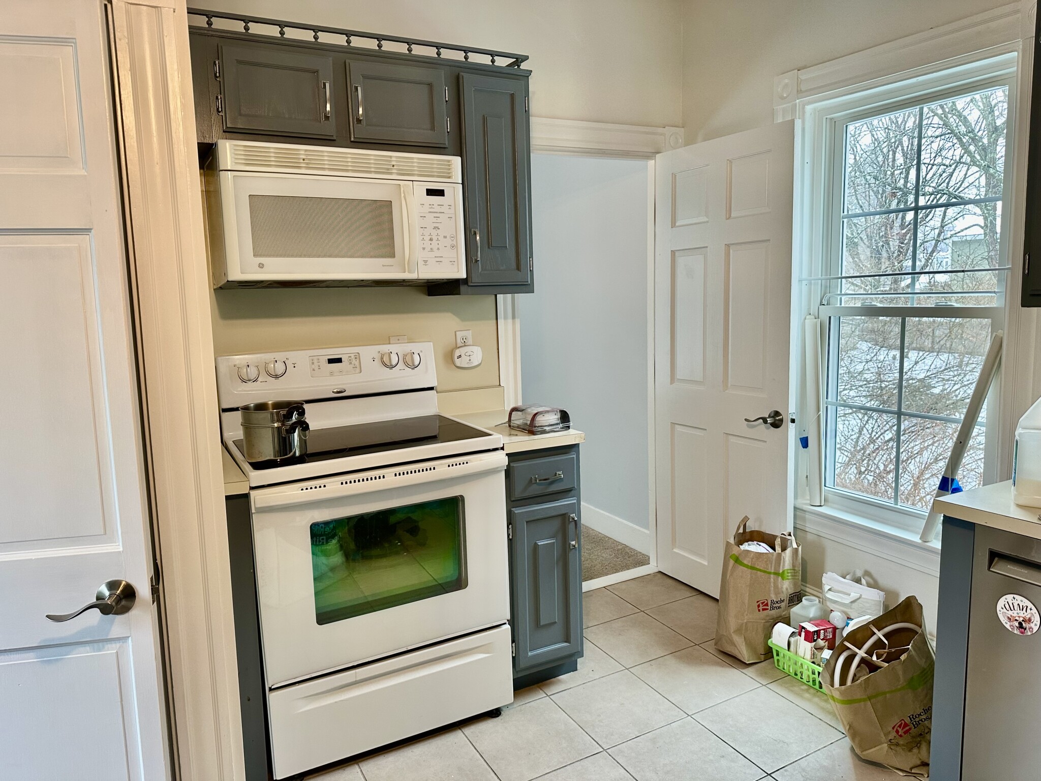 2 bed, 1 bath apartment for rent at 67 Maple St Unit 3, Needham — photo 38 of 46