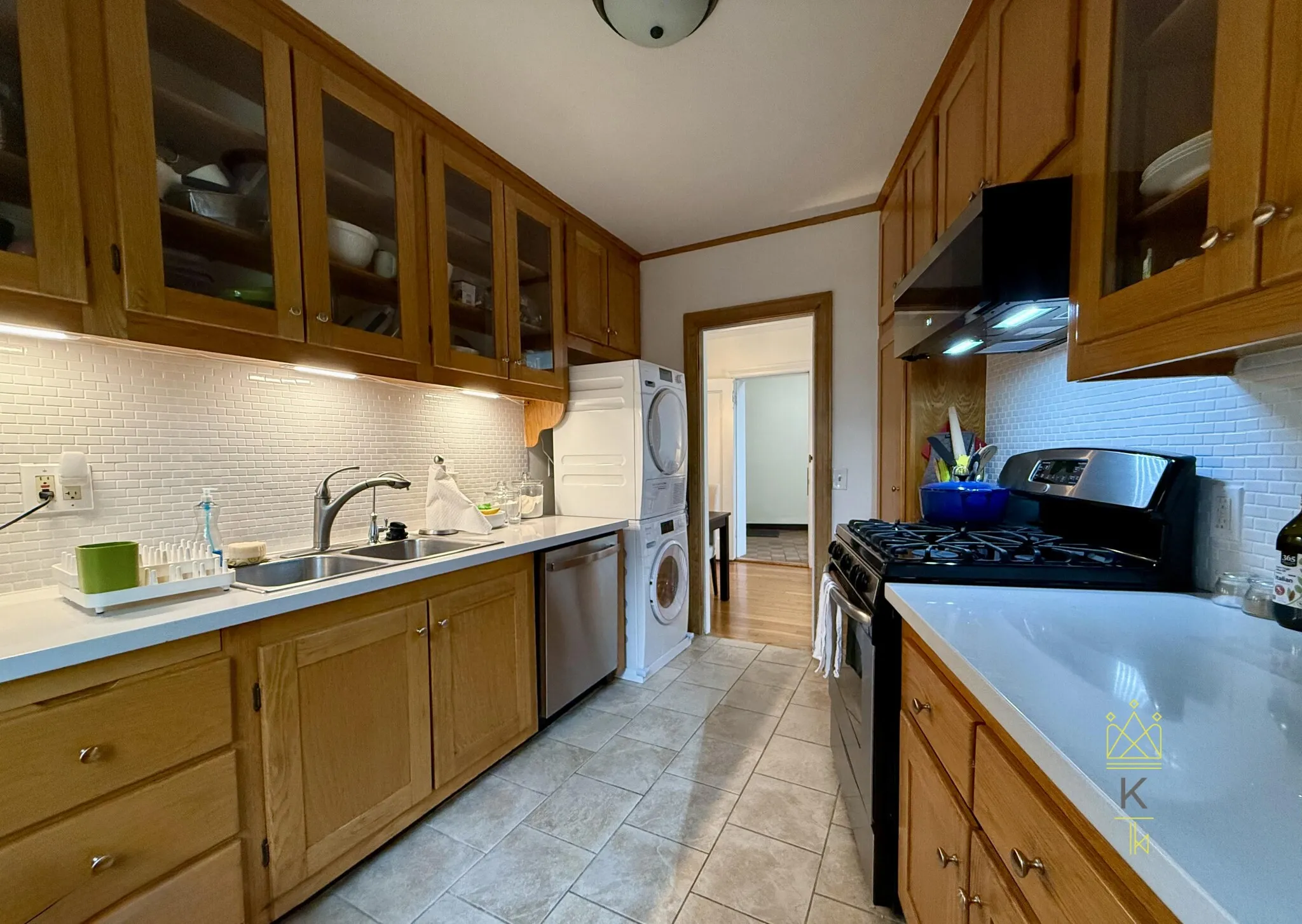 1.5 bed, 1 bath apartment for rent at 67 Marion St Unit 3, Coolidge Corner — photo 4 of 11