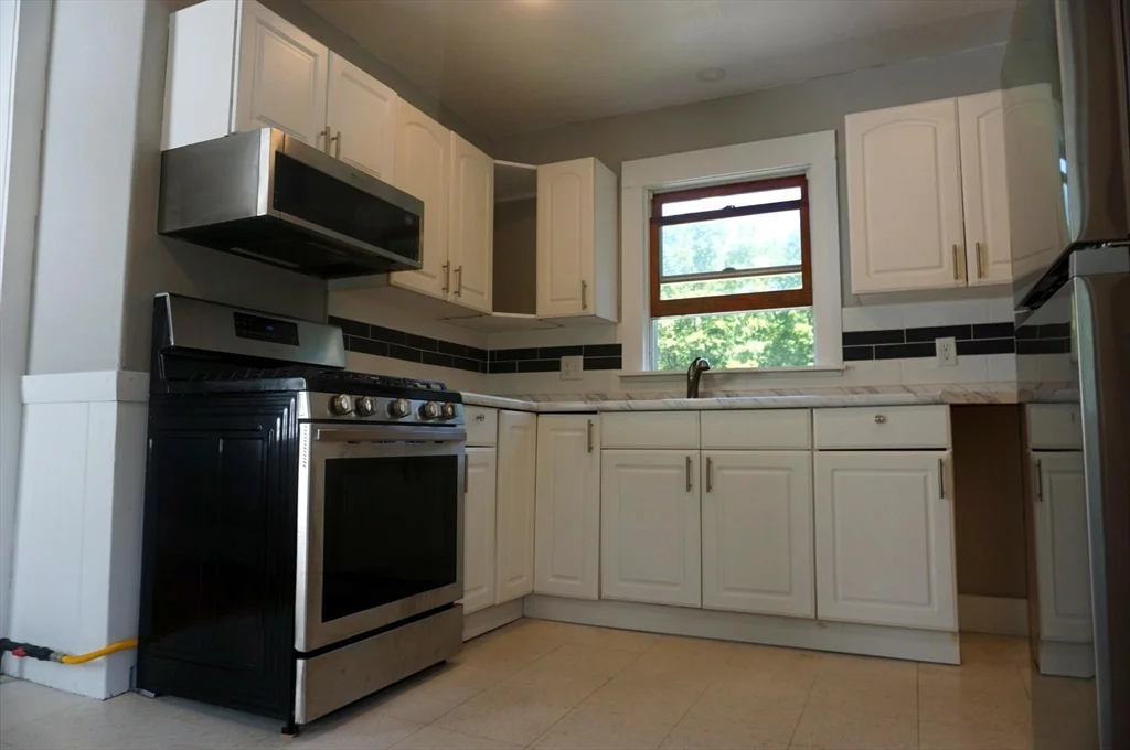 2 bed, 1 bath apartment for rent at 67 Mill St Unit B, Pepperell — photo 17 of 28