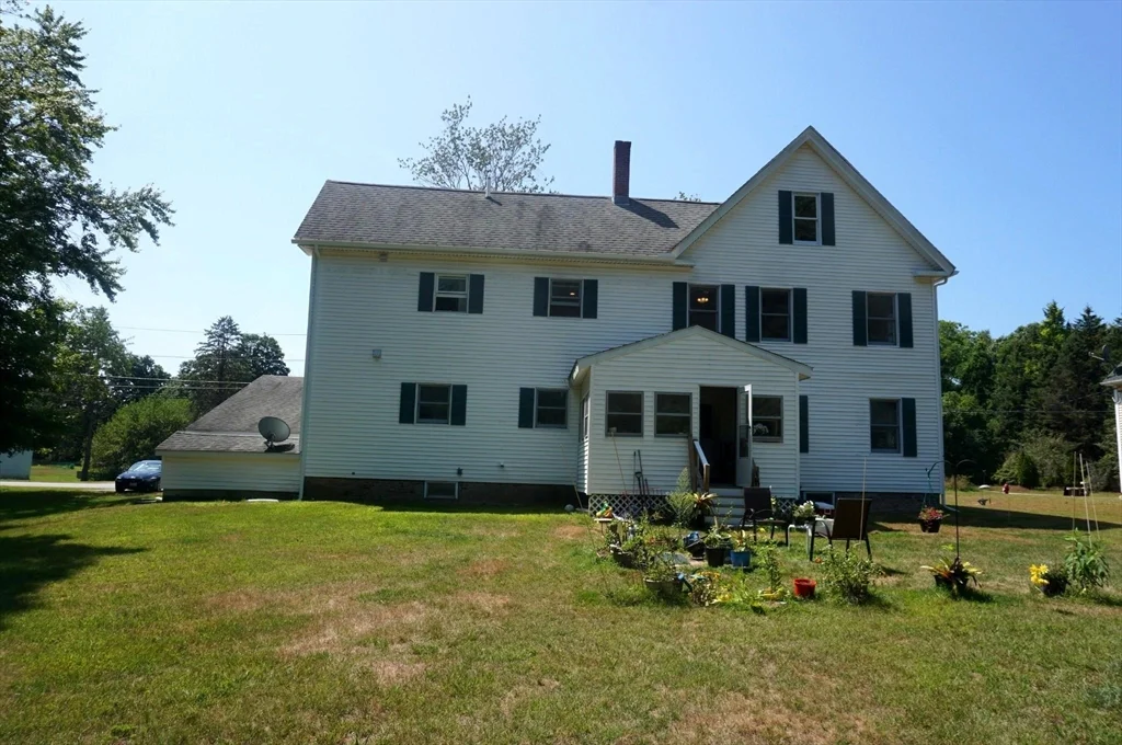 2 bed, 1 bath apartment for rent at 67 Mill St Unit B, Pepperell — photo 6 of 28