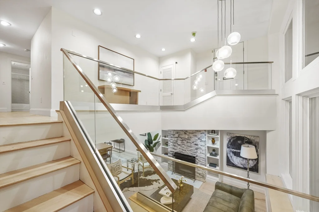 3 bed, 2 bath apartment for rent at 67 Montgomery St Unit 1, South End — photo 1 of 18