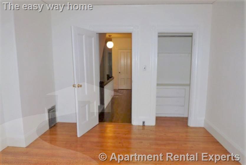 4 bed, 2 bath apartment for rent at 67 Mt Vernon St, Porter Square — photo 2 of 24