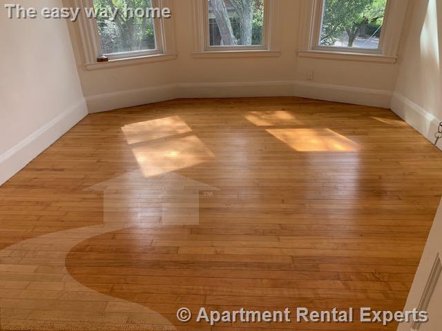 4 bed, 2 bath apartment for rent at 67 Mt Vernon St, Porter Square — photo 22 of 24