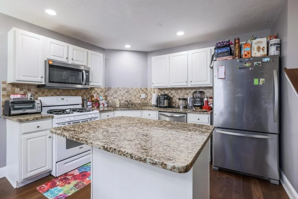 2 bed, 2 bath apartment for rent at 67 N Quinsigamond Ave Unit 20, Shrewsbury — photo 8 of 27