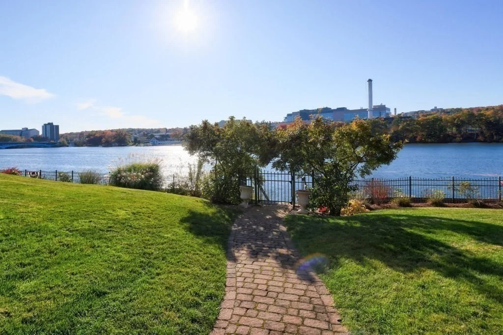 2 bed, 2 bath apartment for rent at 67 N Quinsigamond Ave Unit 20, Shrewsbury — photo 25 of 27