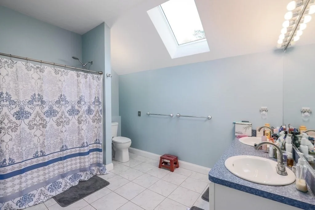2 bed, 2 bath apartment for rent at 67 N Quinsigamond Ave Unit 20, Shrewsbury — photo 18 of 27
