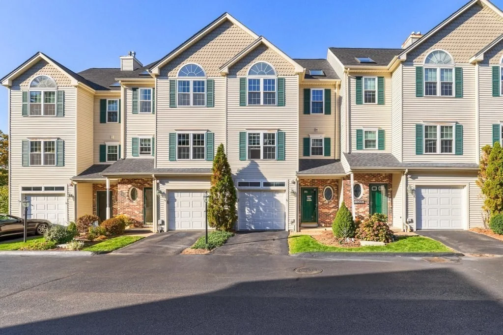 2 bed, 2 bath apartment for rent at 67 N Quinsigamond Ave Unit 20, Shrewsbury