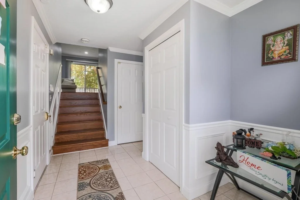2 bed, 2 bath apartment for rent at 67 N Quinsigamond Ave Unit 20, Shrewsbury — photo 3 of 27