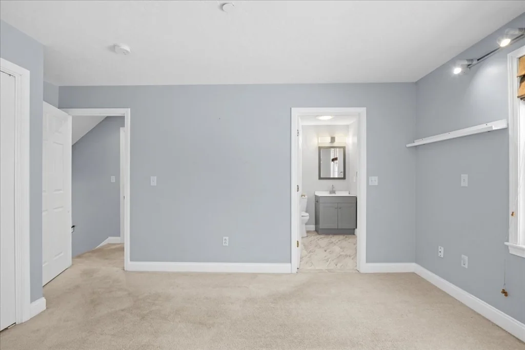 2 bed, 2 bath apartment for rent at 67 N Quinsigamond Ave Unit 23, Shrewsbury — photo 13 of 33