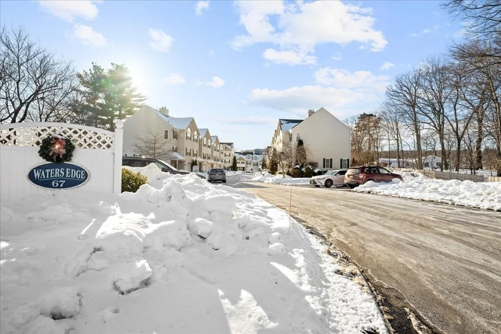 2 bed, 2 bath apartment for rent at 67 N Quinsigamond Ave Unit 23, Shrewsbury — photo 31 of 33