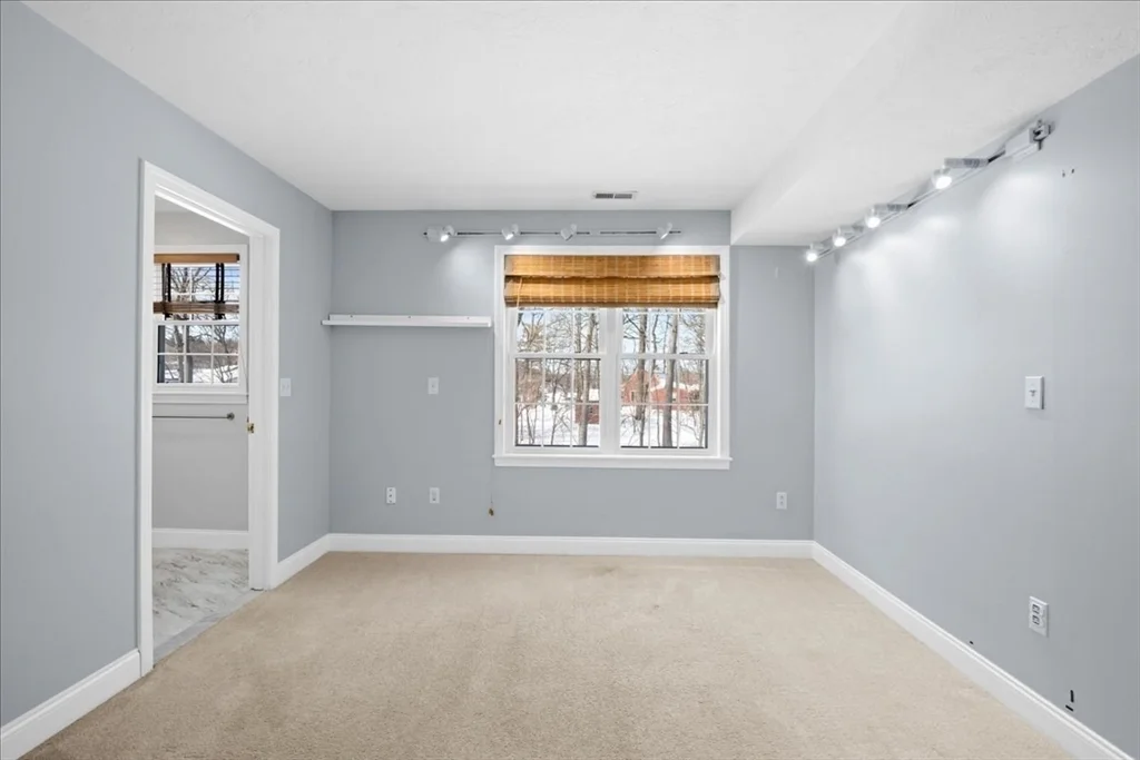 2 bed, 2 bath apartment for rent at 67 N Quinsigamond Ave Unit 23, Shrewsbury — photo 11 of 33