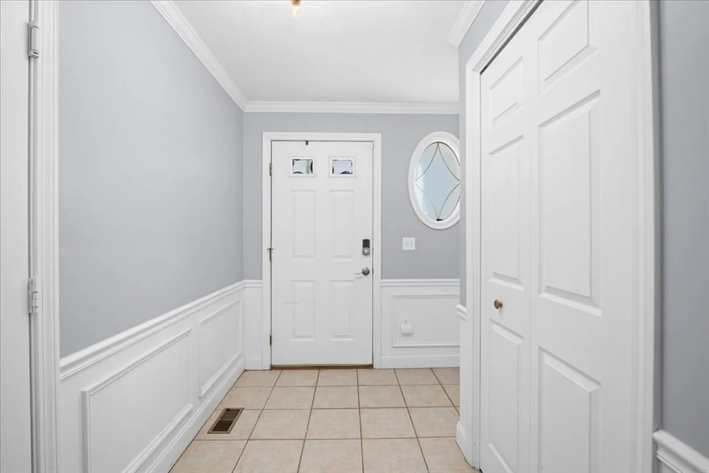2 bed, 2 bath apartment for rent at 67 N Quinsigamond Ave Unit 23, Shrewsbury — photo 24 of 33