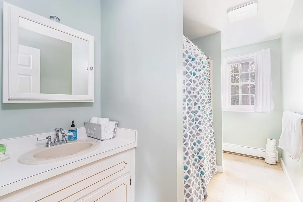 3 bed, 2 bath apartment for rent at 67 Old Post Rd Unit 67, Centerville — photo 9 of 11