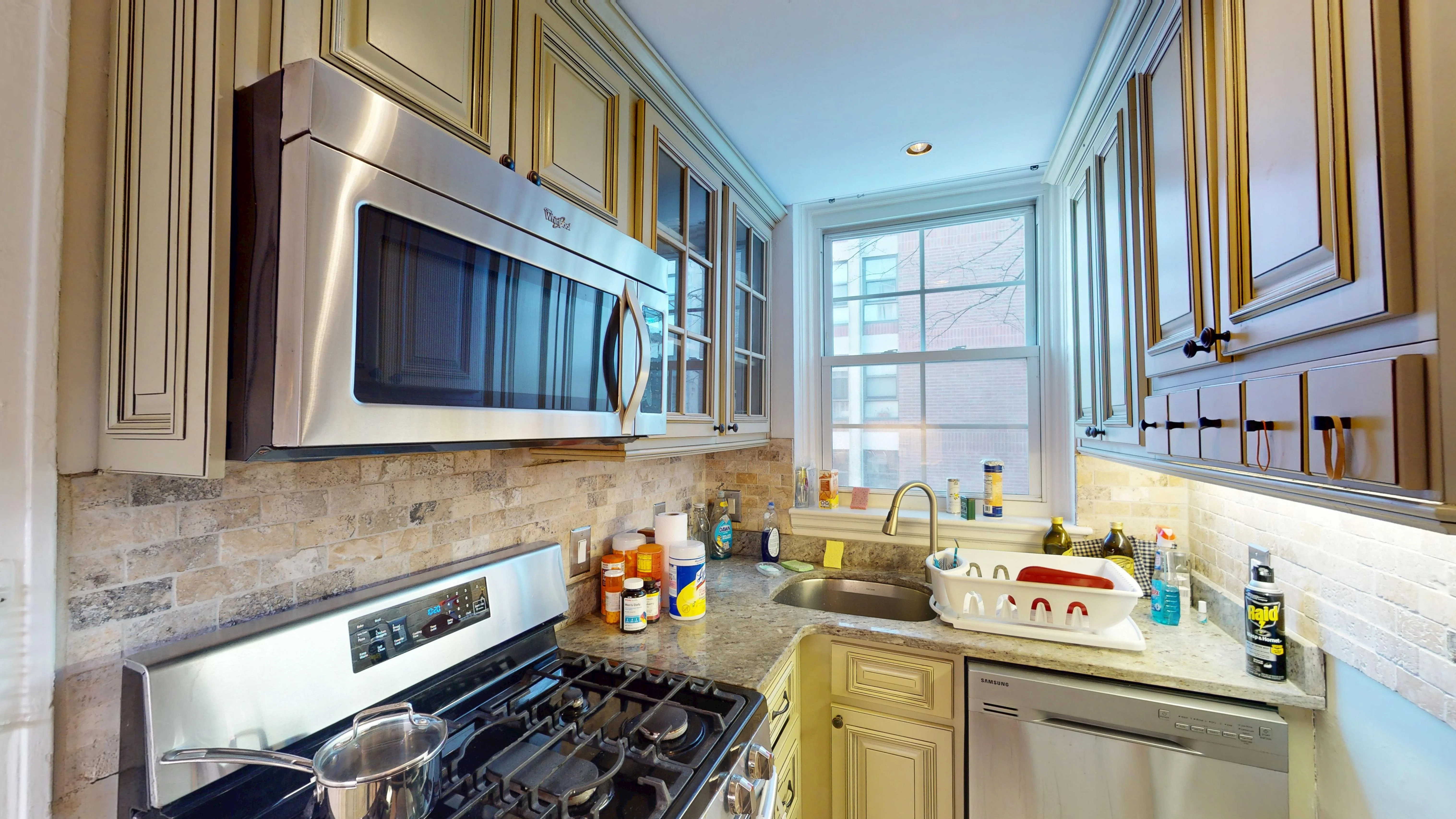 1 bed, 1 bath apartment for rent at 67 Park St Unit 2, Coolidge Corner — photo 1 of 8