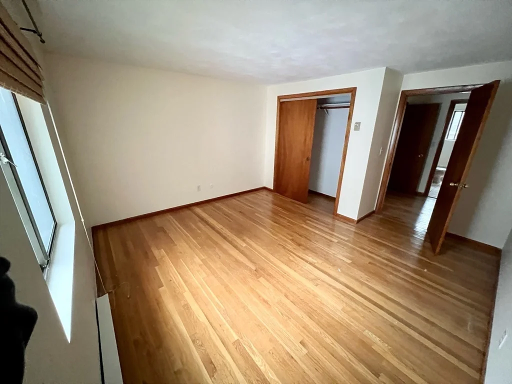 3 bed, 1 bath apartment for rent at 67 Pequossette Unit 1, Watertown — photo 10 of 22