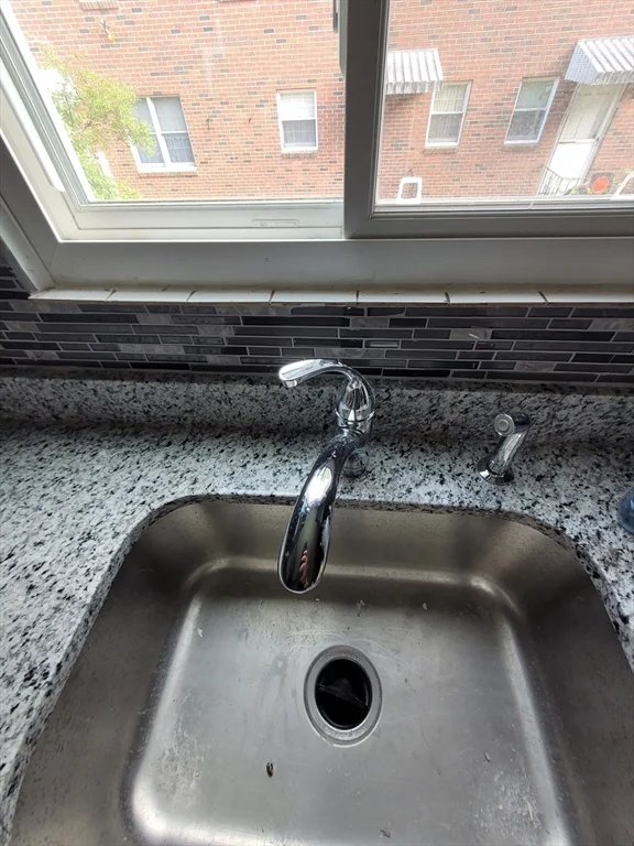 3 bed, 1 bath apartment for rent at 67 Pequossette Unit 1, Watertown — photo 6 of 22