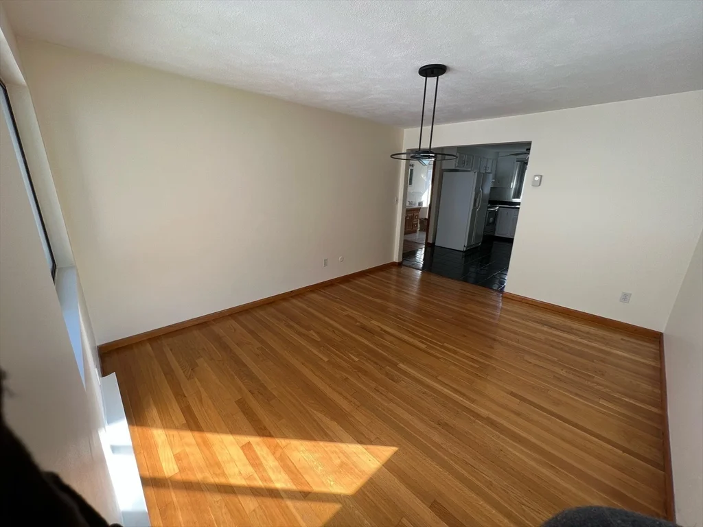 3 bed, 1 bath apartment for rent at 67 Pequossette Unit 1, Watertown — photo 12 of 22