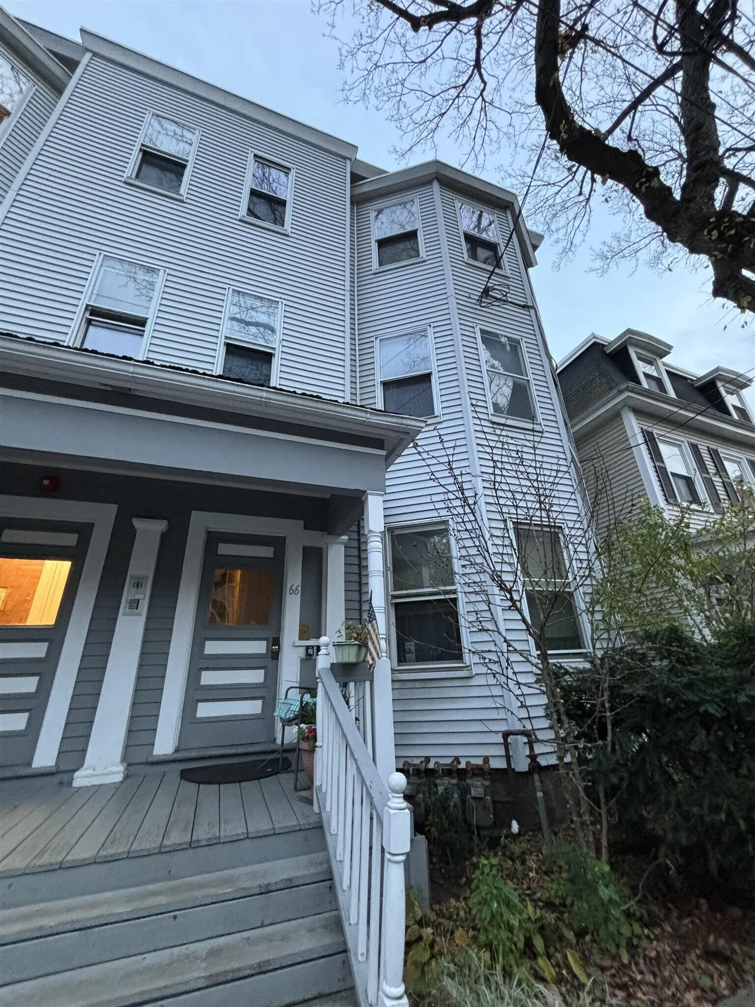 3 bed, 1 bath apartment for rent at 67 Pleasant St Unit 3, Cambridgeport — photo 11 of 12