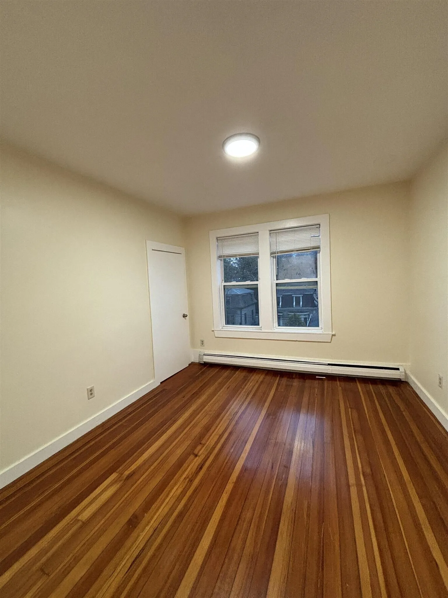 3 bed, 1 bath apartment for rent at 67 Pleasant St Unit 3, Cambridgeport — photo 6 of 12
