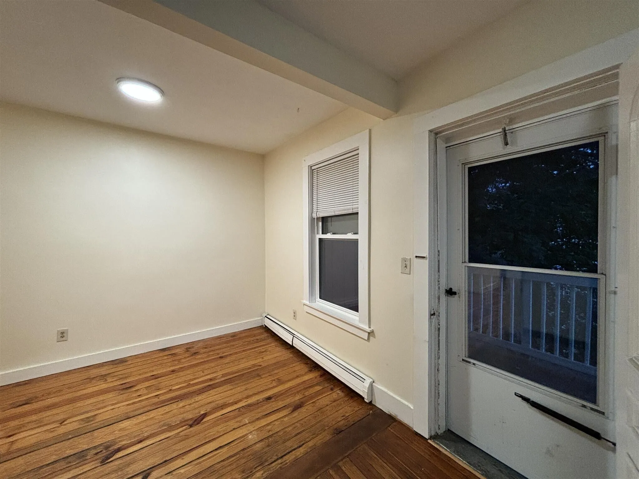 3 bed, 1 bath apartment for rent at 67 Pleasant St Unit 3, Cambridgeport — photo 7 of 12