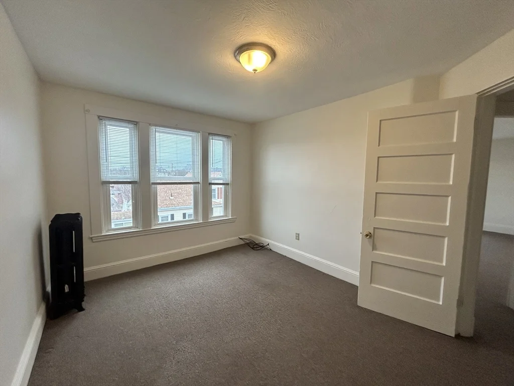 2 bed, 1 bath apartment for rent at 67 Pleasant St Unit 4, Columbian Square — photo 5 of 12
