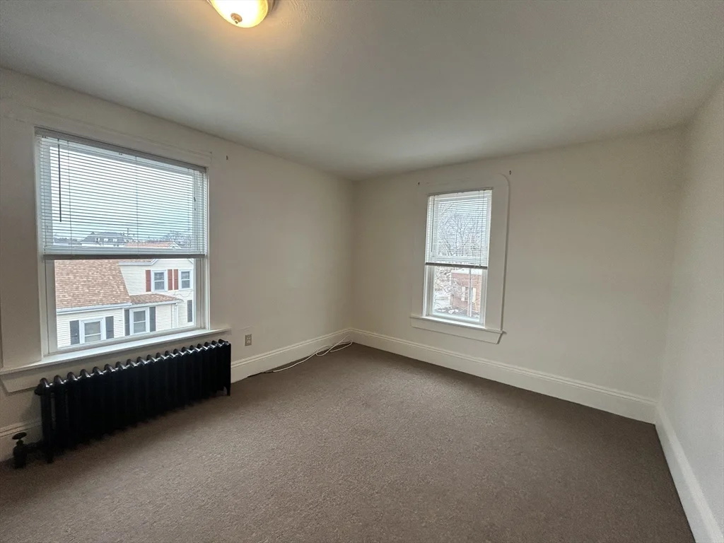 2 bed, 1 bath apartment for rent at 67 Pleasant St Unit 4, Columbian Square — photo 6 of 12