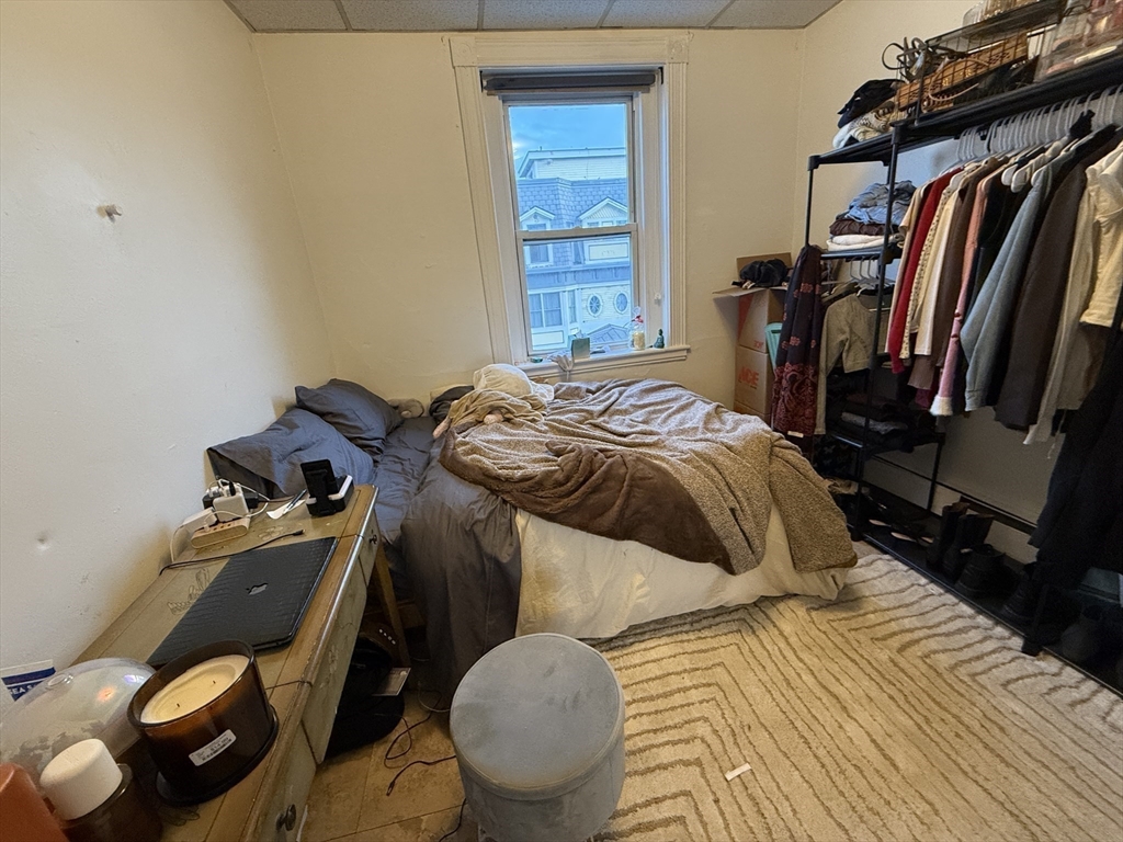 4 bed, 1 bath apartment for rent at 67 Pontiac St , Unit 3, Mission Hill — photo 8 of 10