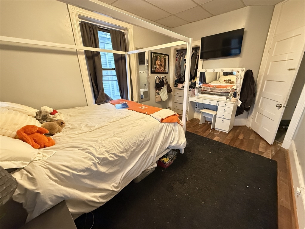 4 bed, 1 bath apartment for rent at 67 Pontiac St , Unit 3, Mission Hill — photo 6 of 10