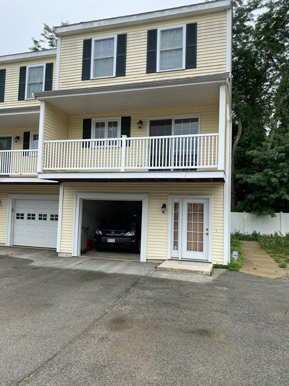 2 bed, 1 bath apartment for rent at 67 Princeton St Unit 1, Chelmsford — photo 1 of 26